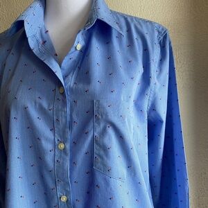Gap fitted Boyfriend shirt blue pinstripes w/ red and blue clipped dots Sz L
